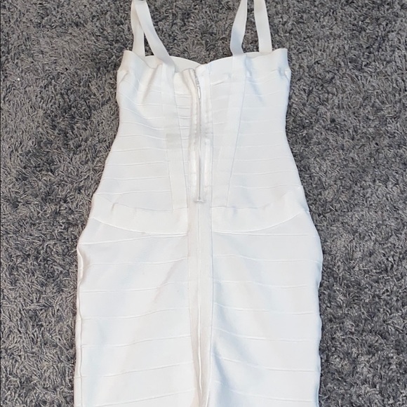 White bandage dress - Picture 2 of 3